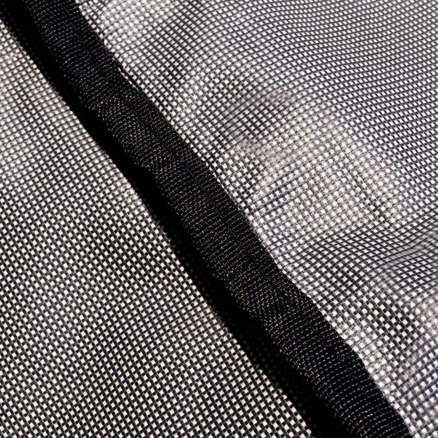 Photo de Medium Outdoor Sofa Cover -StormBlock™ Signature Black Ivory