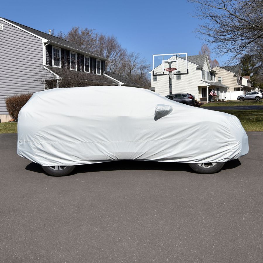 Photo de Pro-Fit Premium Custom Hatchback Cover