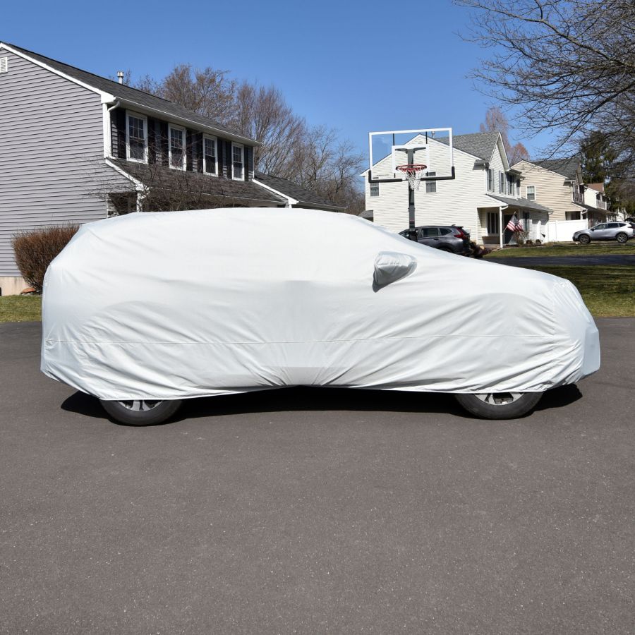 Photo de Pro-Fit Ripstop Custom Hatchback Cover