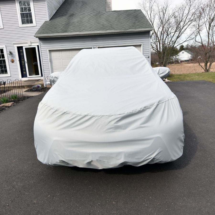 Photo de Pro-Fit Ripstop Custom Hatchback Cover