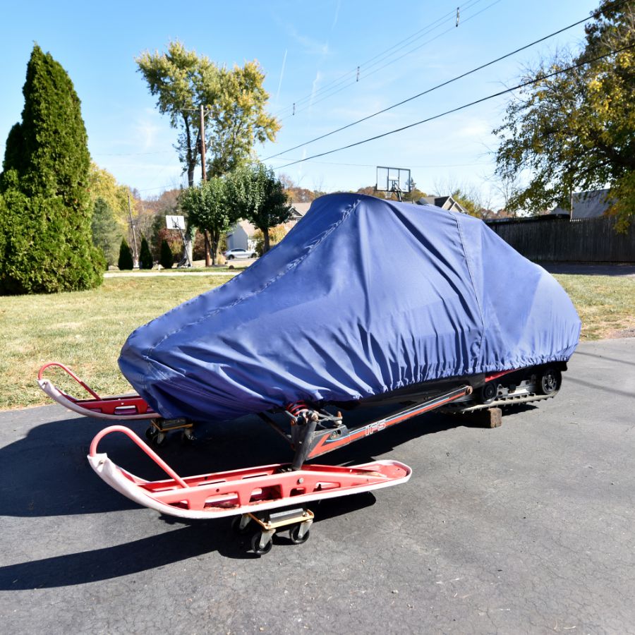Photo de American Eagle Snowmobile Cover
