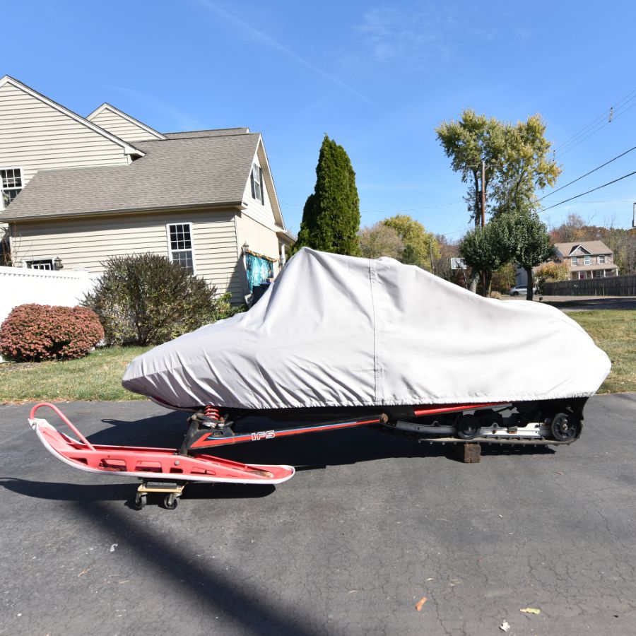 Photo de American Eagle Snowmobile Cover